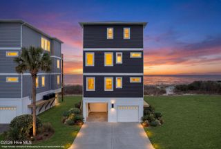 736 Dune Ridge Court, Surf City, NC 28445