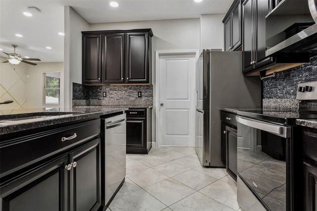 6233 ENGLISH HOLLOW ROAD, Tampa, FL 33647
