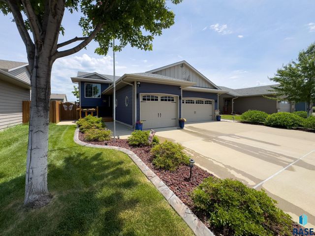 4612 S Tribbey Trl, Sioux Falls, SD 57106