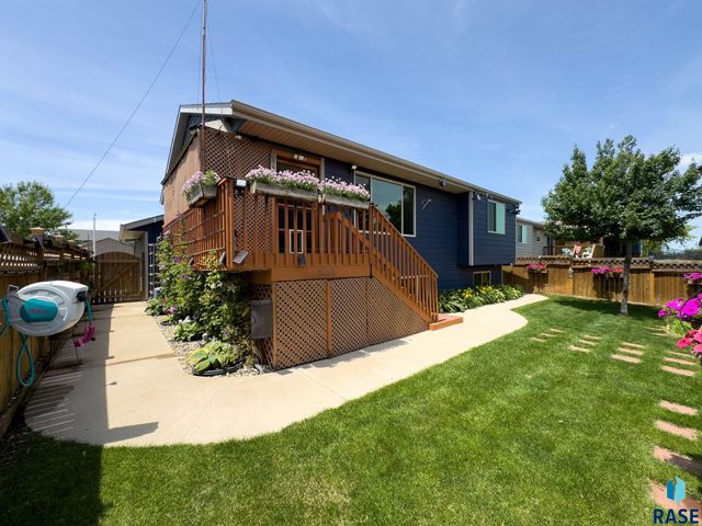 4612 S Tribbey Trl, Sioux Falls, SD 57106