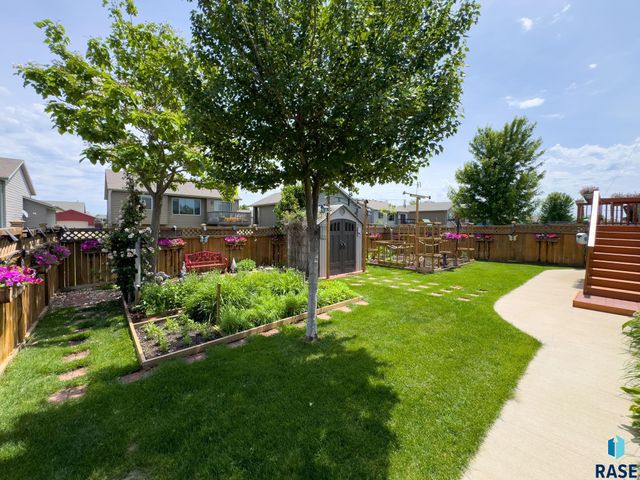 4612 S Tribbey Trl, Sioux Falls, SD 57106