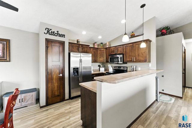 4612 S Tribbey Trl, Sioux Falls, SD 57106
