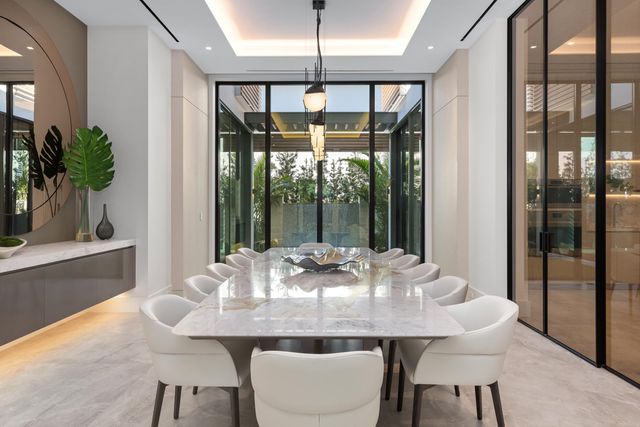 2415 Casa De Marbella, Palm Beach Gardens, FL 33410