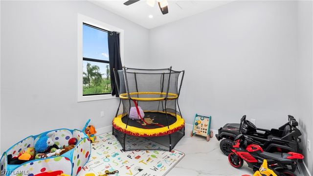 4571 22nd ST NE, Naples, FL 34120