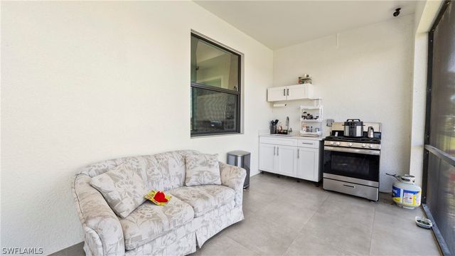 4571 22nd ST NE, Naples, FL 34120