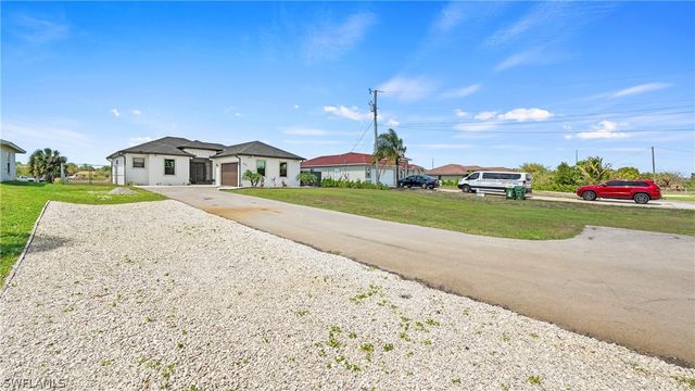 4571 22nd ST NE, Naples, FL 34120