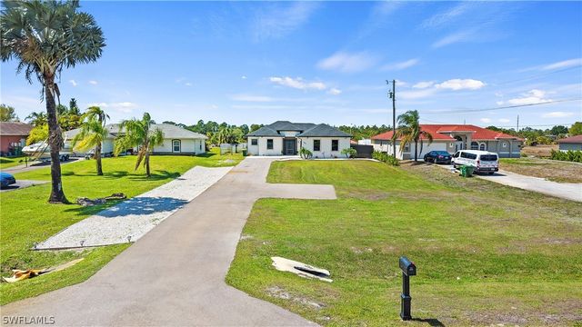 4571 22nd ST NE, Naples, FL 34120