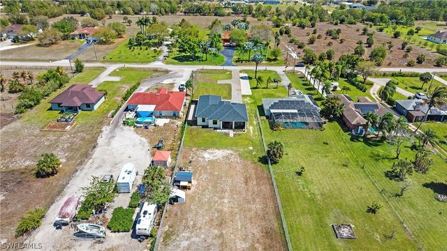 4571 22nd ST NE, Naples, FL 34120