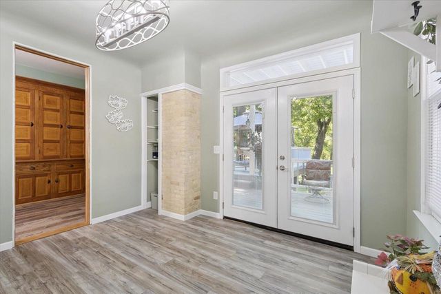 532 S Main Street, Janesville, WI 53545