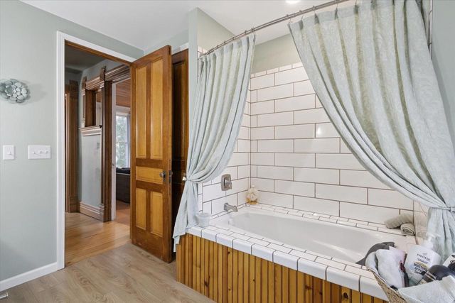 532 S Main Street, Janesville, WI 53545