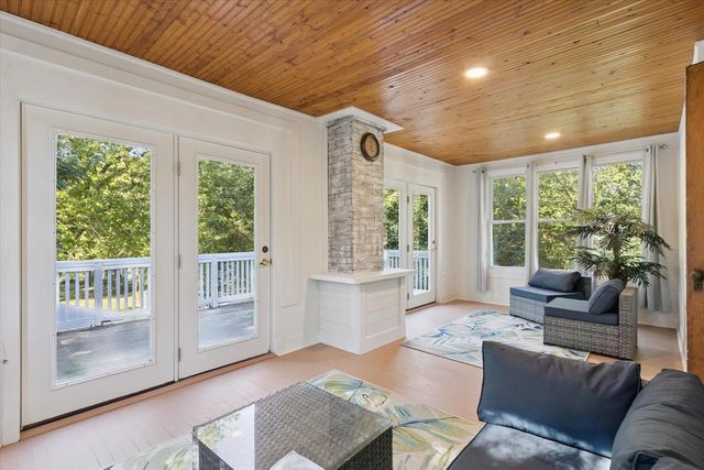 532 S Main Street, Janesville, WI 53545