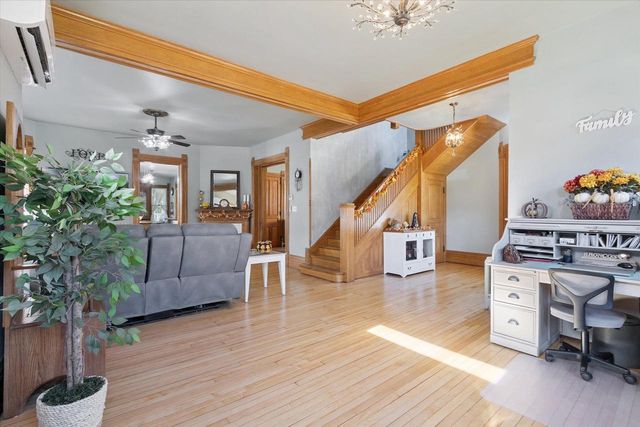 532 S Main Street, Janesville, WI 53545