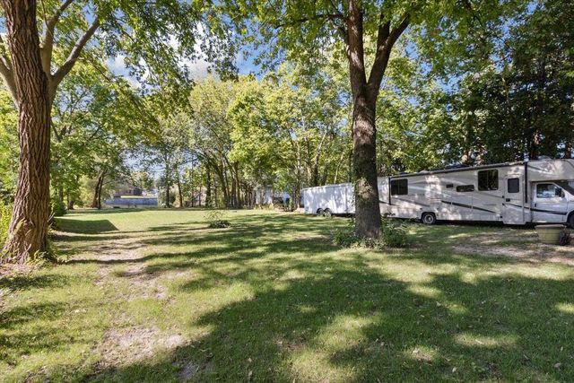 532 S Main Street, Janesville, WI 53545