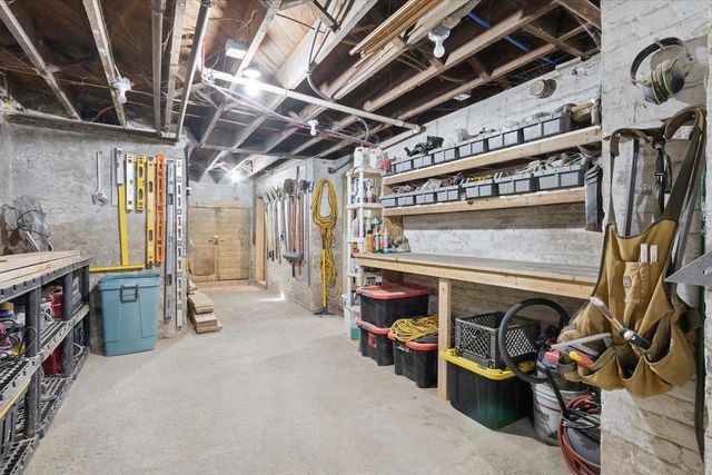 532 S Main Street, Janesville, WI 53545