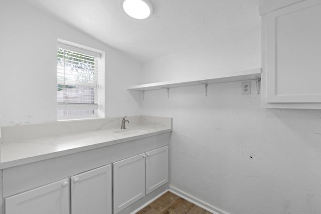 526 38TH Street, West Palm Beach, FL 33407
