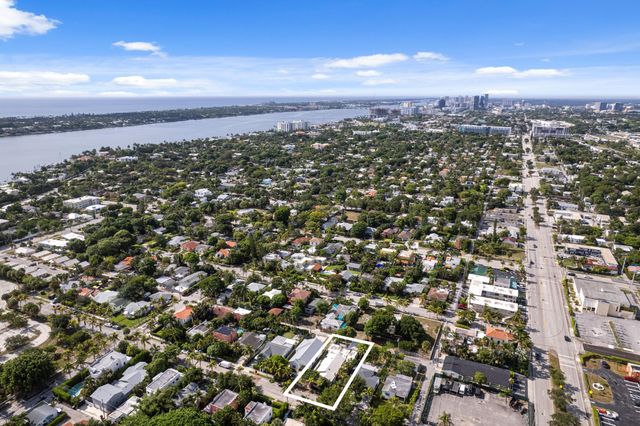 526 38TH Street, West Palm Beach, FL 33407