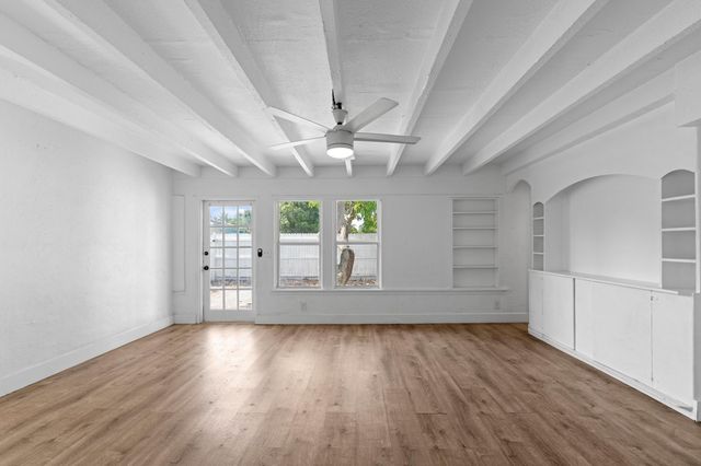526 38TH Street, West Palm Beach, FL 33407