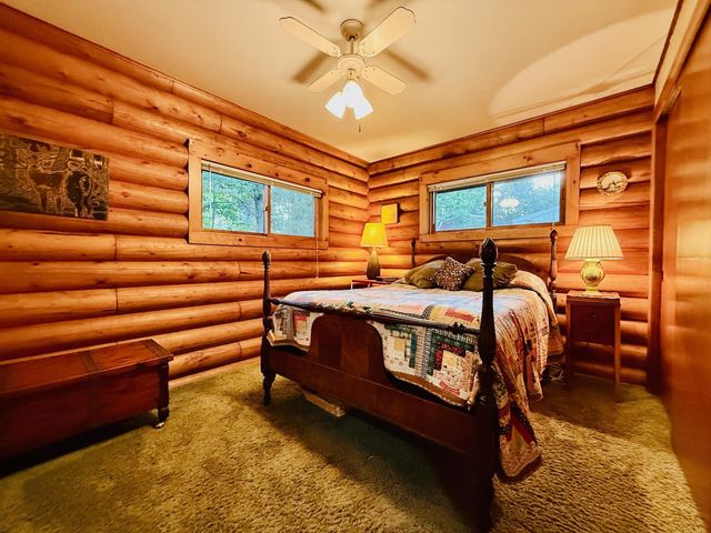 18986 Captive Lake Road, Garrison, MN 56450