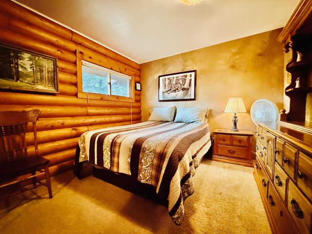 18986 Captive Lake Road, Garrison, MN 56450