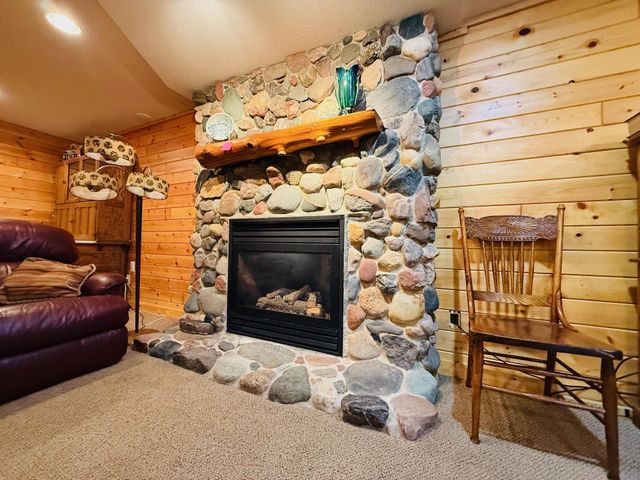 18986 Captive Lake Road, Garrison, MN 56450