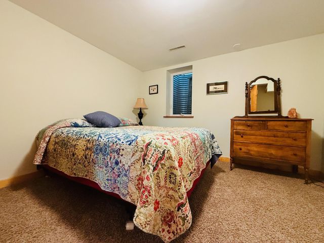 18986 Captive Lake Road, Garrison, MN 56450