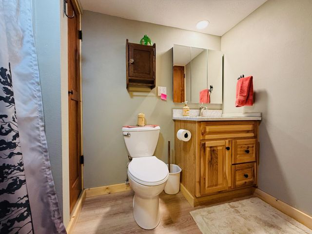 18986 Captive Lake Road, Garrison, MN 56450