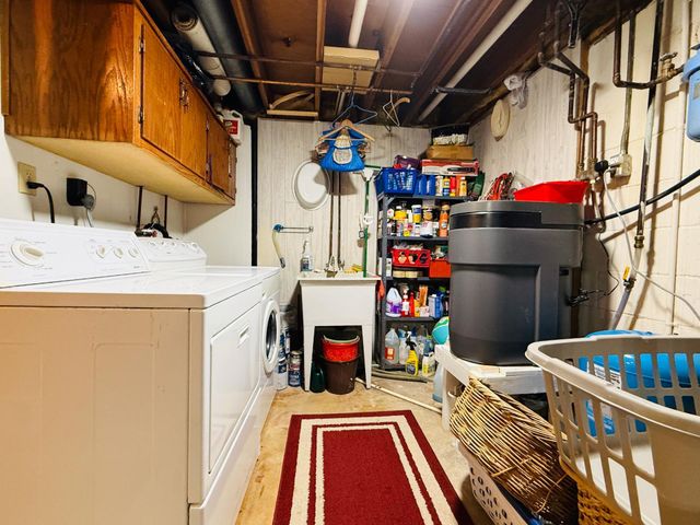 18986 Captive Lake Road, Garrison, MN 56450