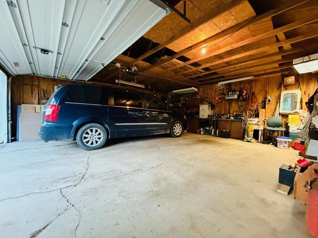 18986 Captive Lake Road, Garrison, MN 56450