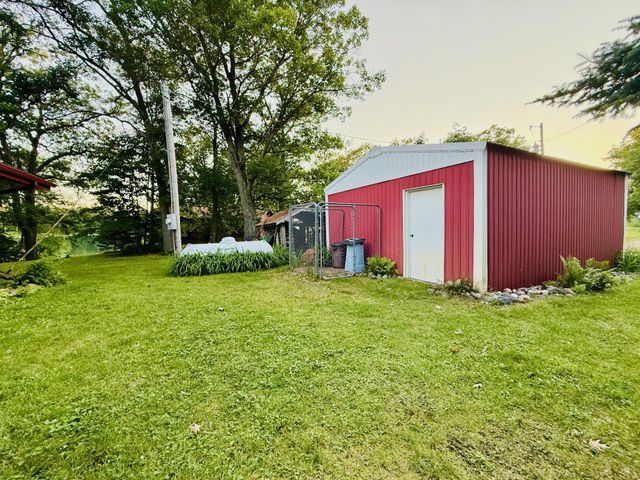 18986 Captive Lake Road, Garrison, MN 56450