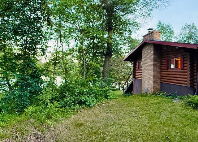 18986 Captive Lake Road, Garrison, MN 56450