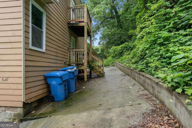 930 Hall Street NW, Atlanta, GA 30318