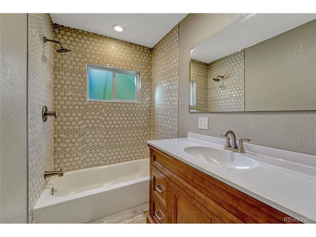 5081 Lincoln St, Denver, CO 80216