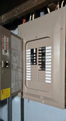 307 Maryland Avenue W, Saint Paul, MN 55117