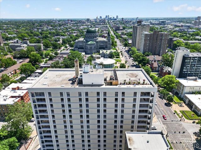 4501 Lindell Boulevard 10B, St Louis, MO 63108