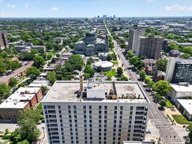 4501 Lindell Boulevard 10B, St Louis, MO 63108