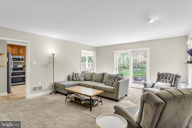 10 BRIGHT SUMMER WAY, Glenmoore, PA 19343