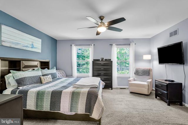 10 BRIGHT SUMMER WAY, Glenmoore, PA 19343