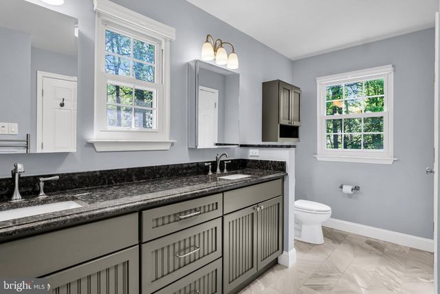 10 BRIGHT SUMMER WAY, Glenmoore, PA 19343