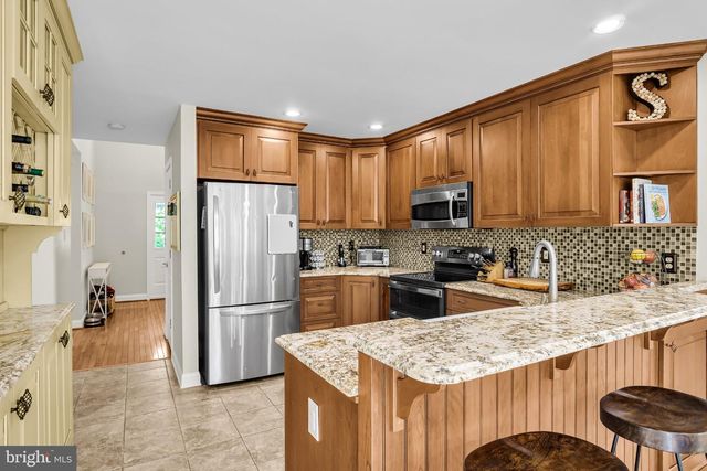 10 BRIGHT SUMMER WAY, Glenmoore, PA 19343