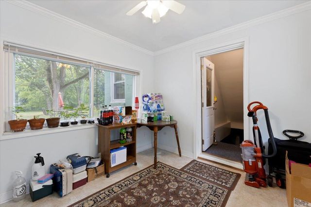 6175 Hatchery Road, Waterford, MI 48329