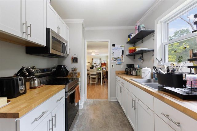 6175 Hatchery Road, Waterford, MI 48329