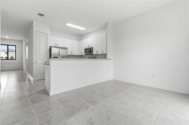 18901 SW 316th Ter, Homestead, FL 33030