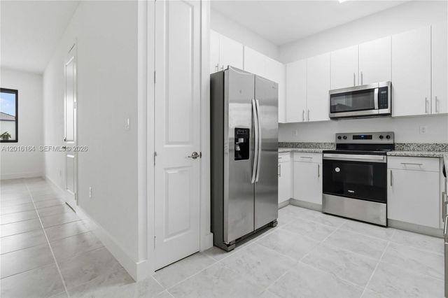 18901 SW 316th Ter, Homestead, FL 33030