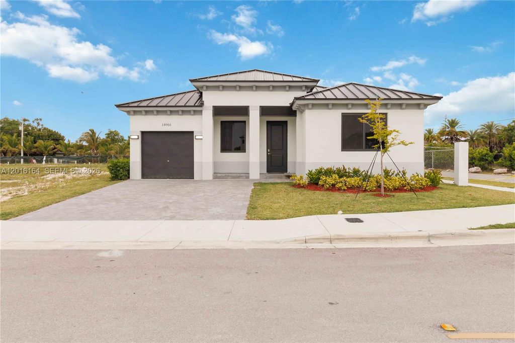 18901 SW 316th Ter, Homestead, FL 33030