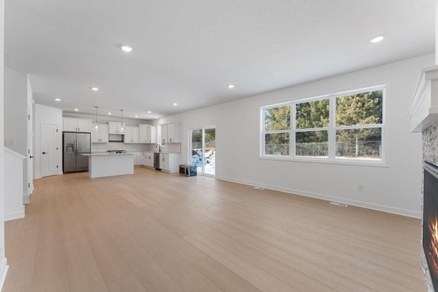 7967 Upper 41st Street N, Oakdale, MN 55128