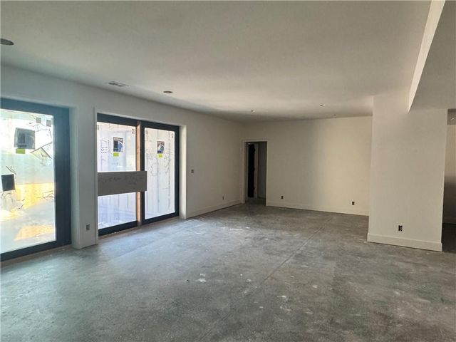 3448 W 133rd Terrace, Leawood, KS 66209
