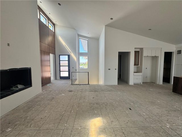 3448 W 133rd Terrace, Leawood, KS 66209