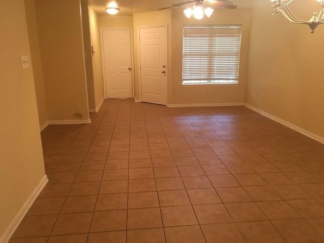 12811 Kingston Point Lane, Houston, TX 77047