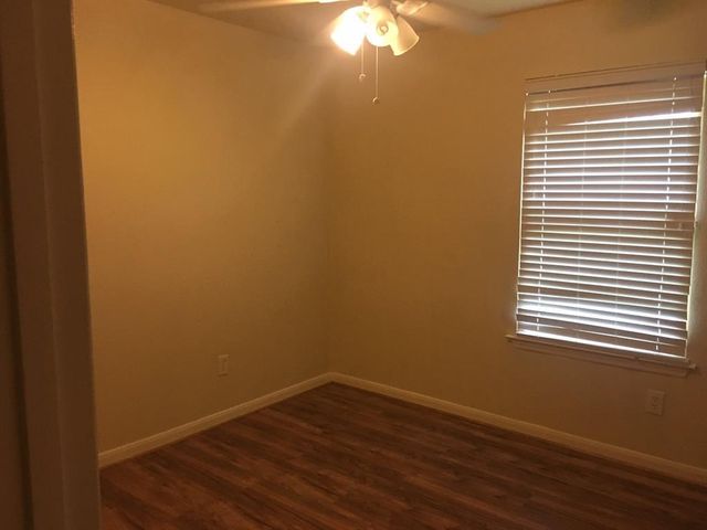 12811 Kingston Point Lane, Houston, TX 77047