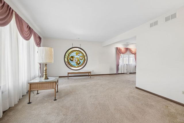13049 Finch Court, Homer Glen, IL 60491